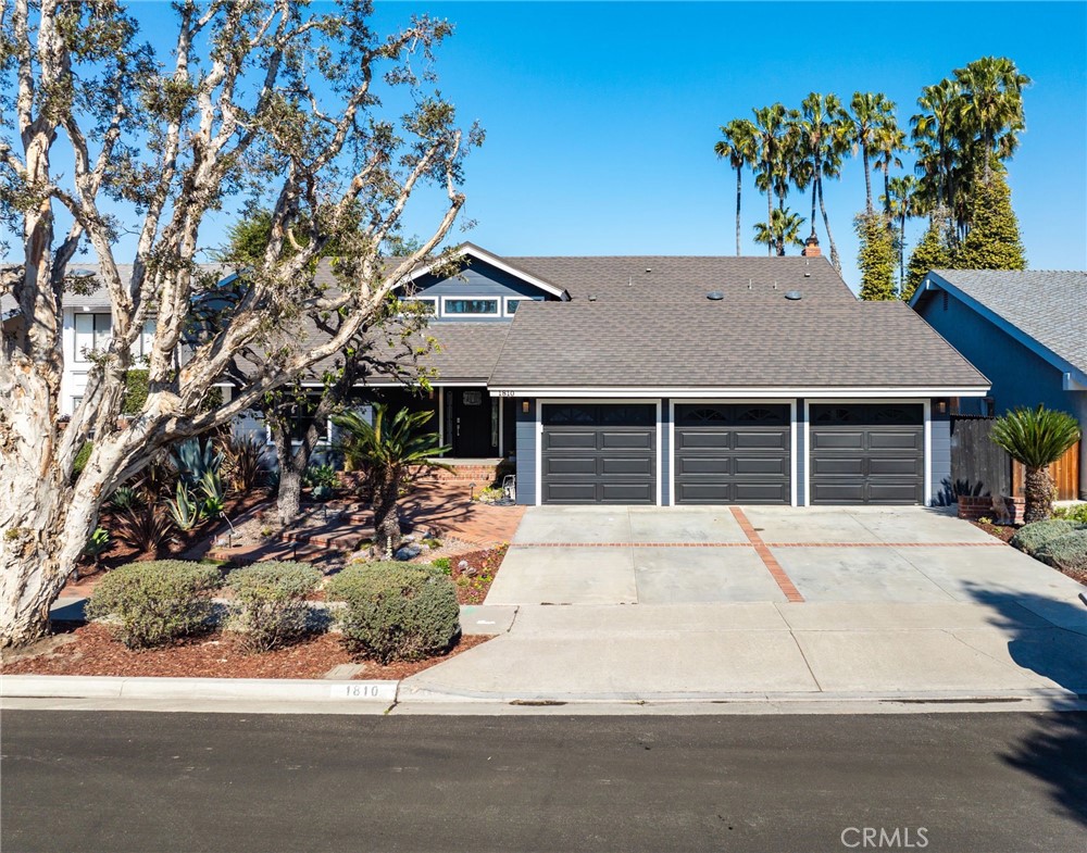 Front view of property - 1810 Tanager Drive, Costa Mesa CA 92626 - photo 1