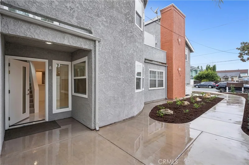 1814 Fullerton Avenue 2, Costa Mesa