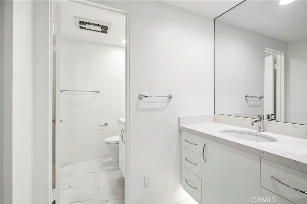 1814 Fullerton Avenue 2, Costa Mesa CA 92627 - photo 14