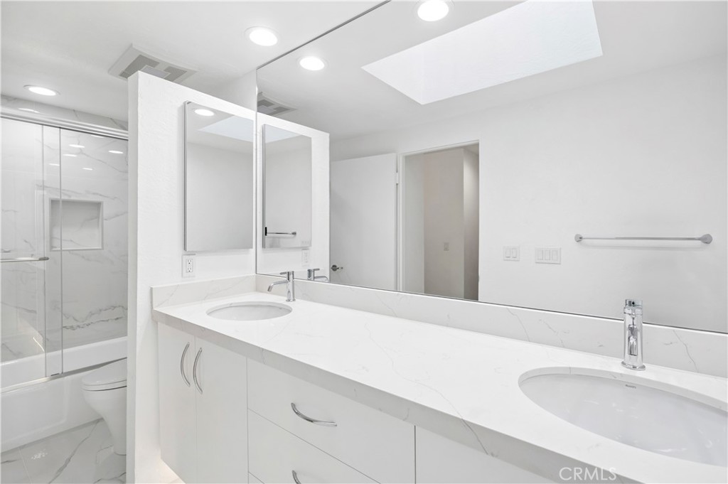 1814 Fullerton Avenue 2, Costa Mesa CA 92627 - photo 18
