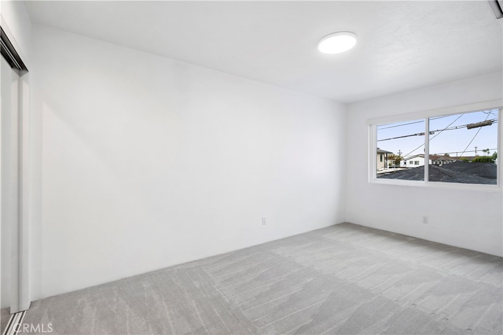 1814 Fullerton Avenue 2, Costa Mesa CA 92627 - photo 20