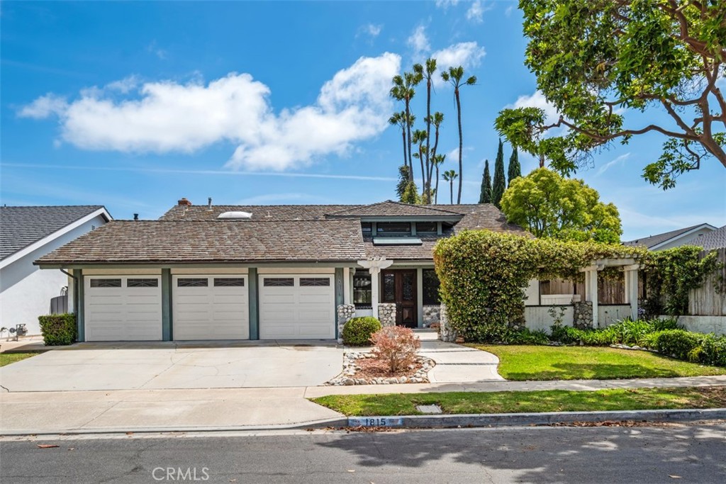 1815 Kinglet Court, Costa Mesa CA 92626 - photo 1