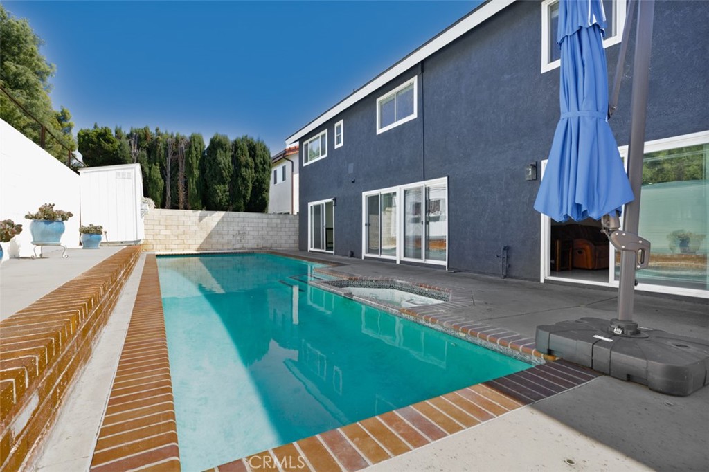pool and spa - 1828 Kinglet Court, Costa Mesa CA 92626 - photo 4