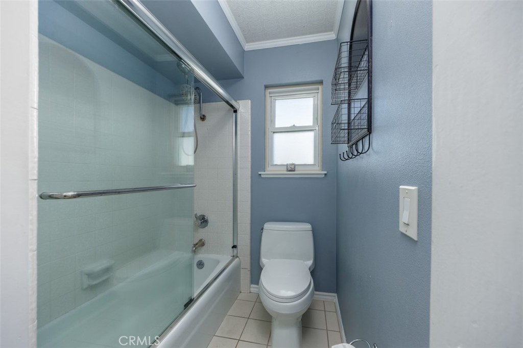 upstairs full bath - 1828 Kinglet Court, Costa Mesa CA 92626 - photo 28