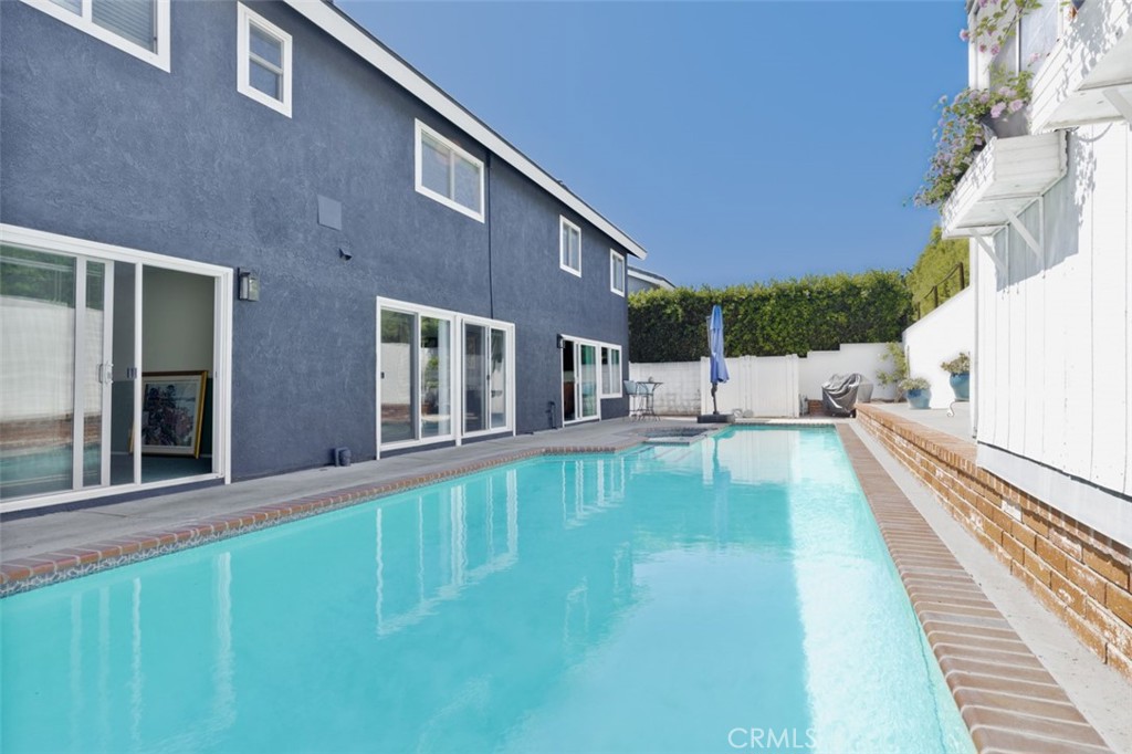 1828 Kinglet Court, Costa Mesa CA 92626 - photo 42