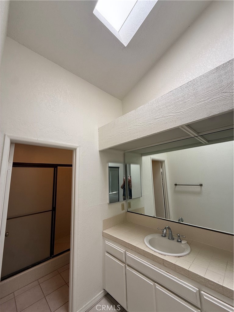 184 Fairwinds, Costa Mesa CA 92626 - photo 18