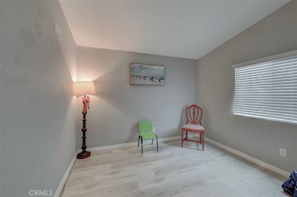 1845 Monrovia Avenue 76, Costa Mesa CA 92627 - photo 11
