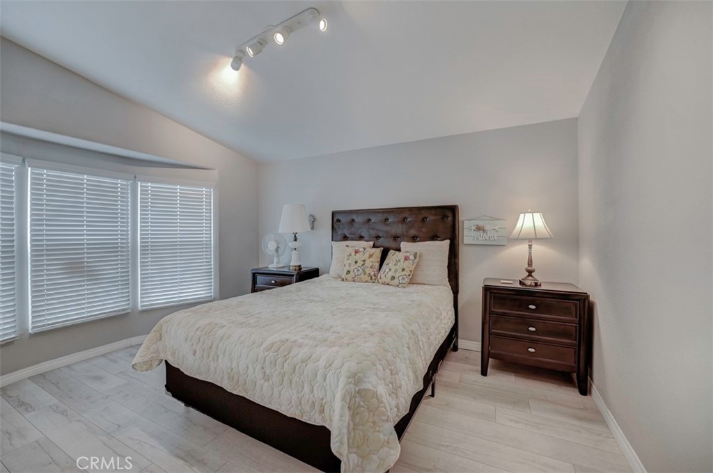 1845 Monrovia Avenue 76, Costa Mesa CA 92627 - photo 14