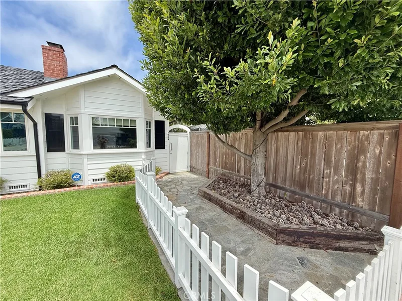 190 B Costa Mesa B, Costa Mesa, CA 92627