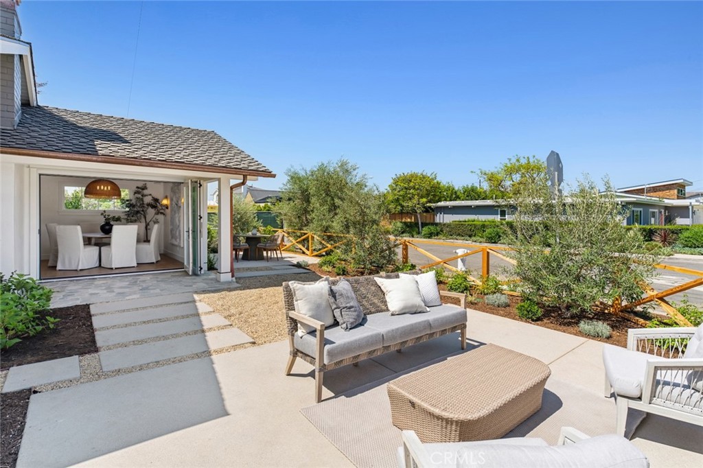1917 Tustin Avenue, Costa Mesa CA 92627 - photo 30