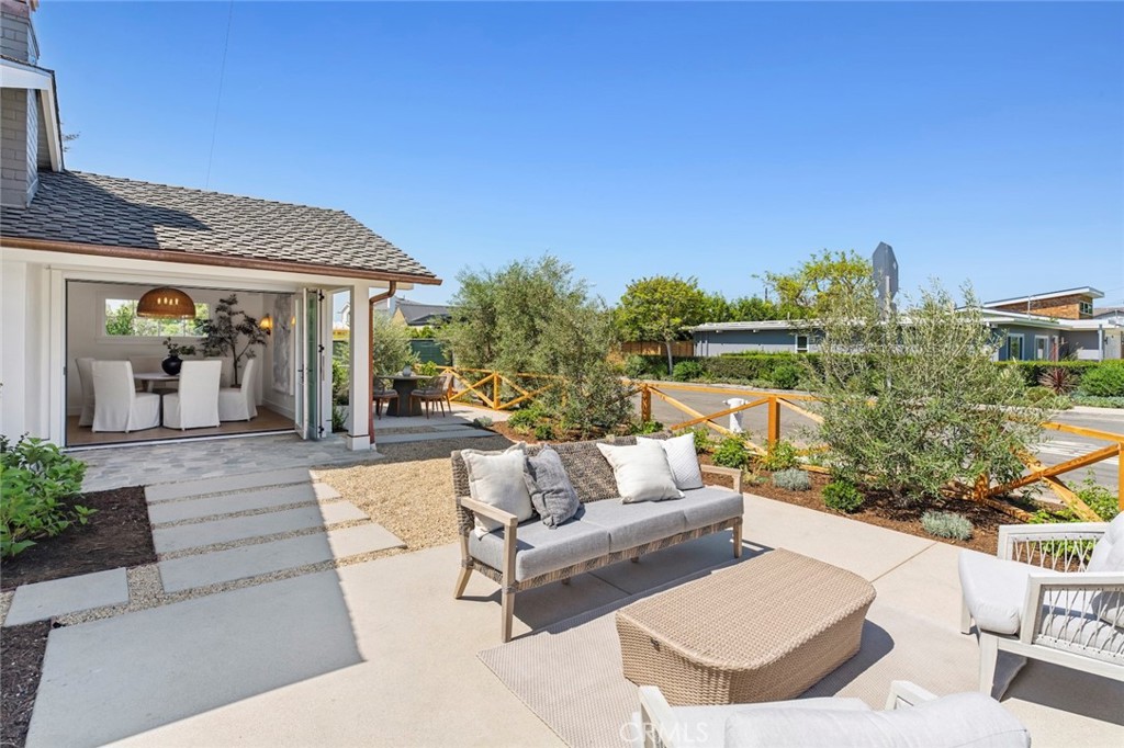 1917 Tustin Avenue, Costa Mesa CA 92627 - photo 39