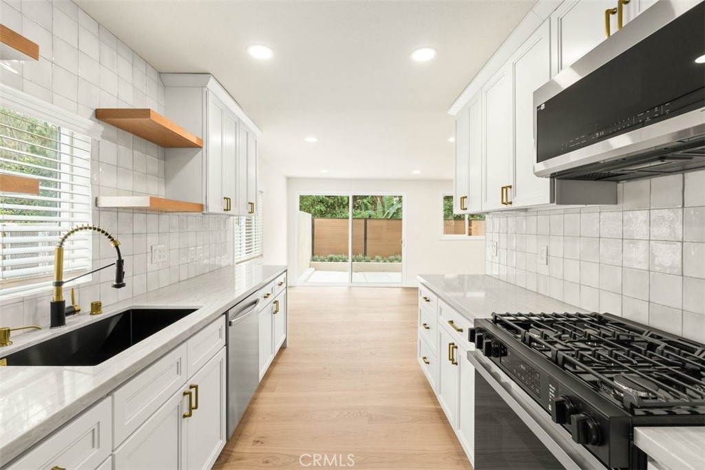 1945 Sundance, Costa Mesa CA 92627 - photo 11