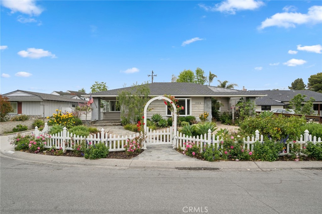 Welcome to 1955 Aliso Avenue! We're glad you found it! - 1955 Aliso Avenue, Costa Mesa CA 92627 - photo 1