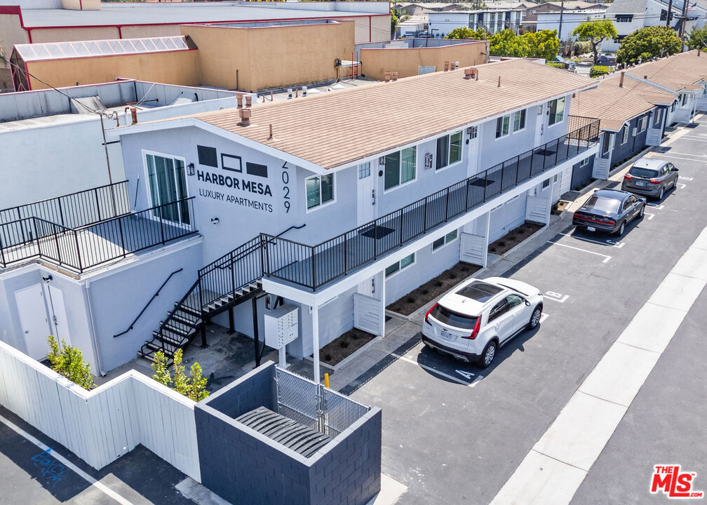 2029 Harbor Boulevard, Costa Mesa CA 92627 - photo 1