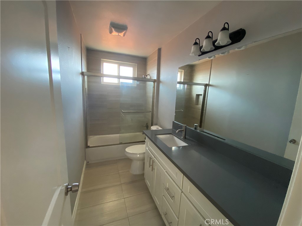 2039 Charle Street B, Costa Mesa CA 92627 - photo 15