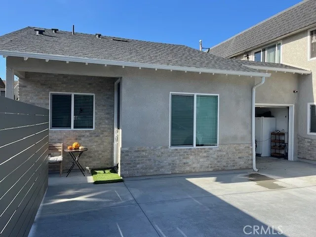 2041 Tustin Avenue B, Costa Mesa, CA 92627