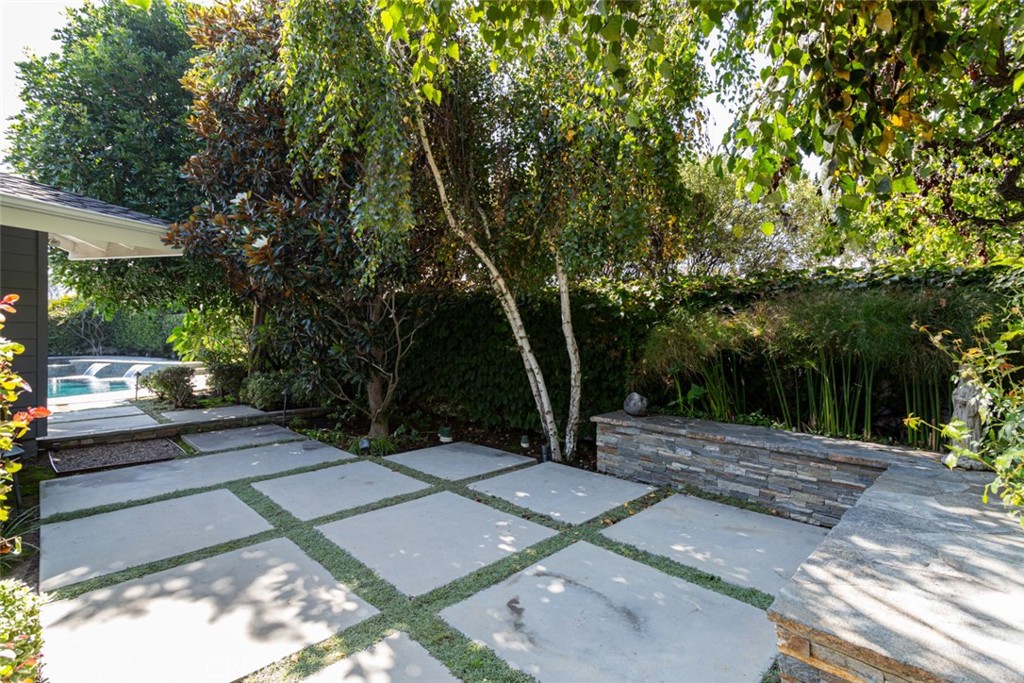 2043 N Capella Court, Costa Mesa CA 92626 - photo 32
