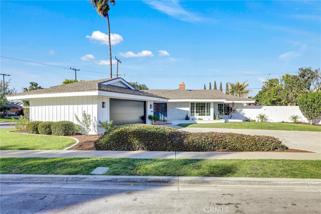 2046 Calvert, Costa Mesa CA 92626 - photo 1
