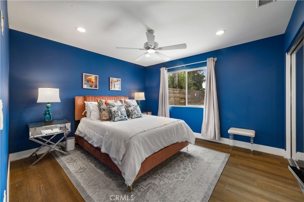 2049 Monrovia, Costa Mesa CA 92627 - photo 17
