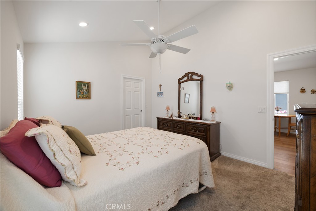 2049 Monrovia, Costa Mesa CA 92627 - photo 37