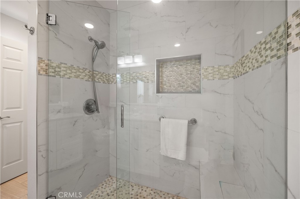 2049 Monrovia, Costa Mesa CA 92627 - photo 40
