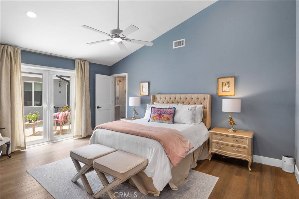 2049 Monrovia, Costa Mesa CA 92627 - photo 18