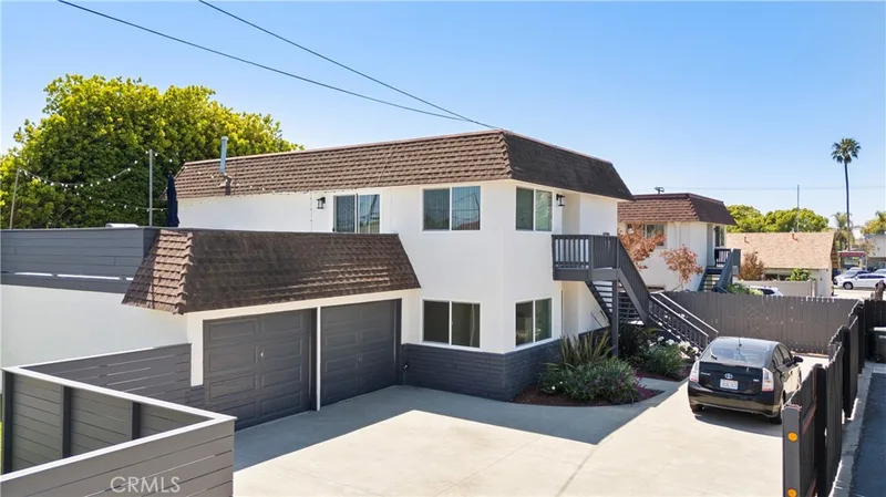 2049 Tustin Avenue C, Costa Mesa, CA 92627
