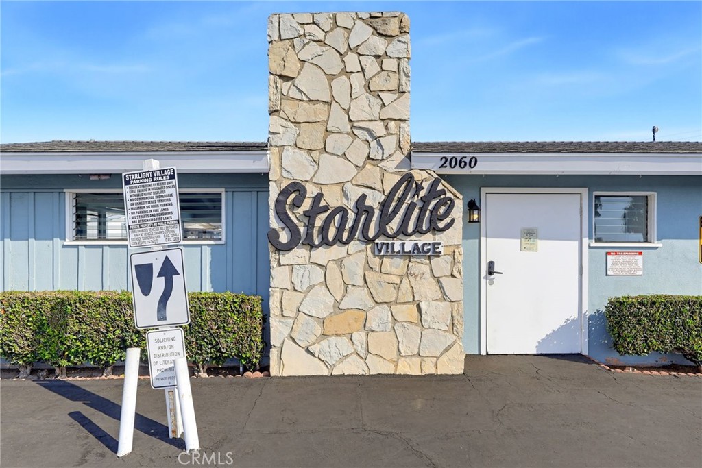 2060 Newport Boulevard 21, Costa Mesa CA 92627 - photo 29