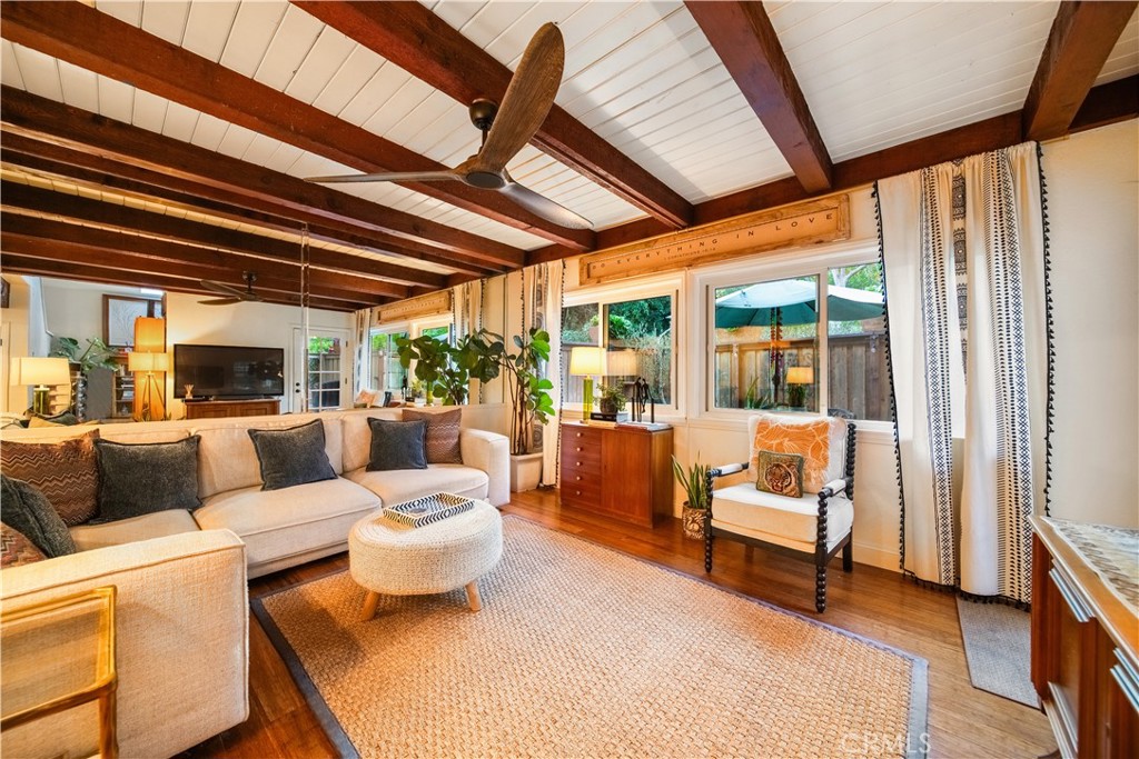 2071 Meadow View Lane, Costa Mesa CA 92627 - photo 8