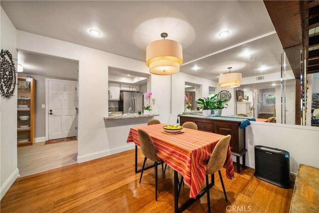Dinning Room - 2071 Meadow View Lane, Costa Mesa CA 92627 - photo 15
