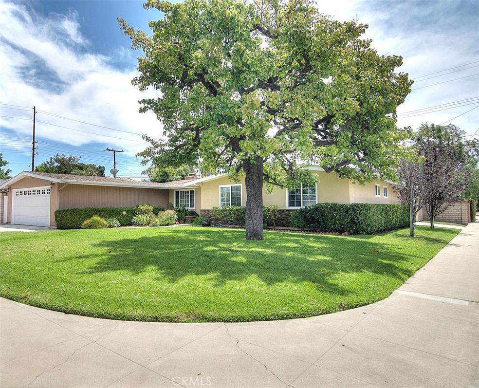 209 Amherst Place, Costa Mesa CA 92626 - photo 1