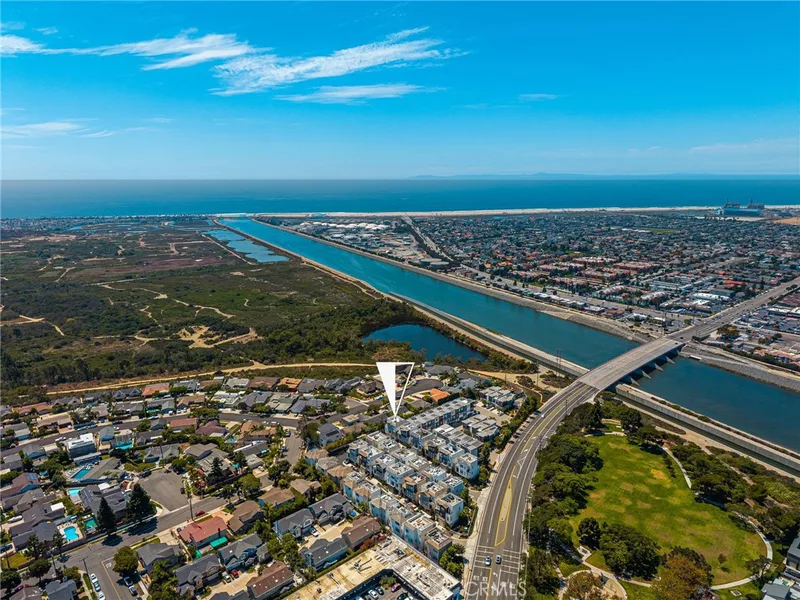 2101 Two Harbors, Costa Mesa