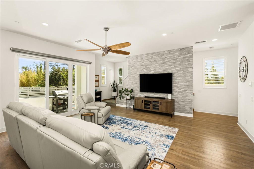 2101 Two Harbors, Costa Mesa CA 92627 - photo 15