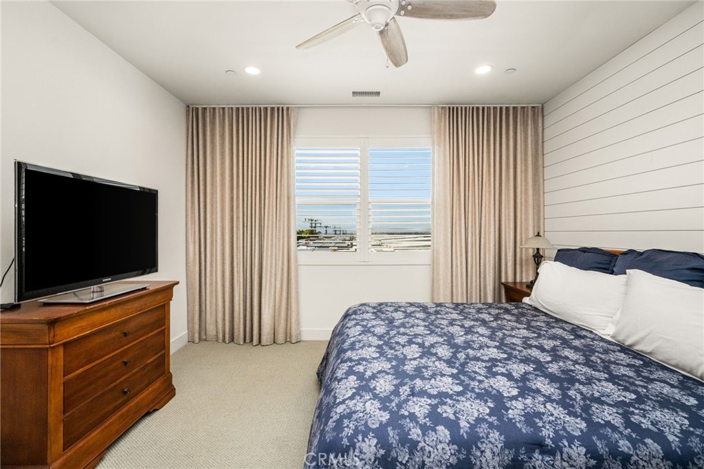 2101 Two Harbors, Costa Mesa CA 92627 - photo 29