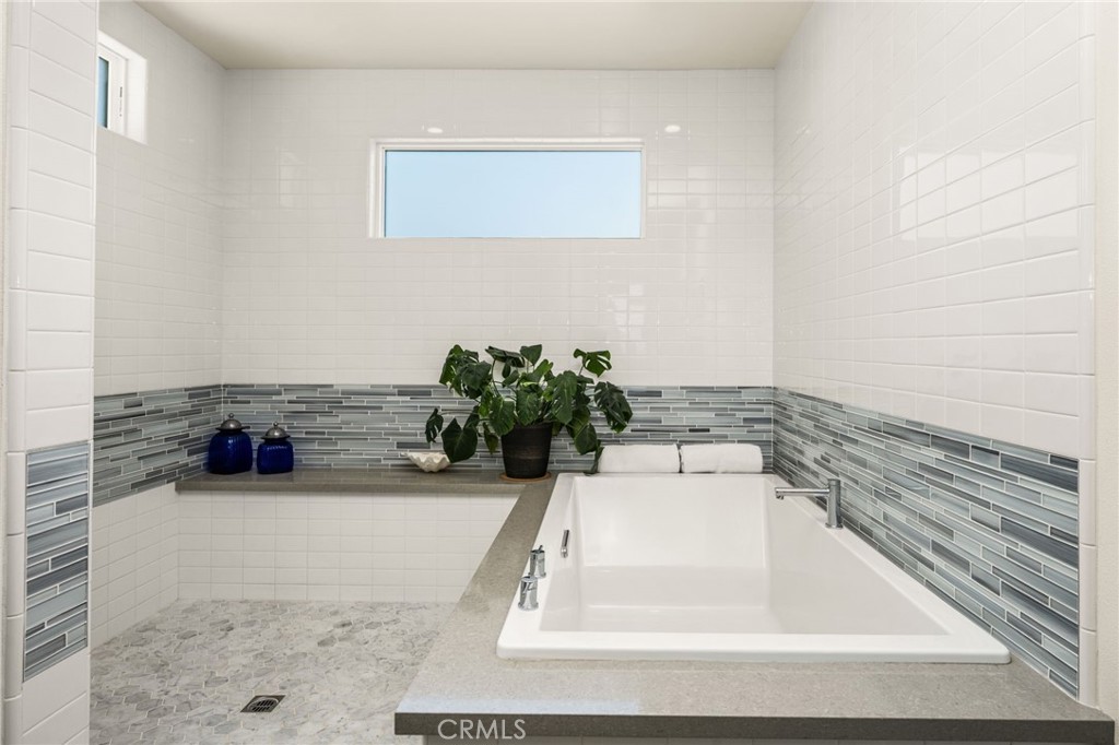 2101 Two Harbors, Costa Mesa CA 92627 - photo 32