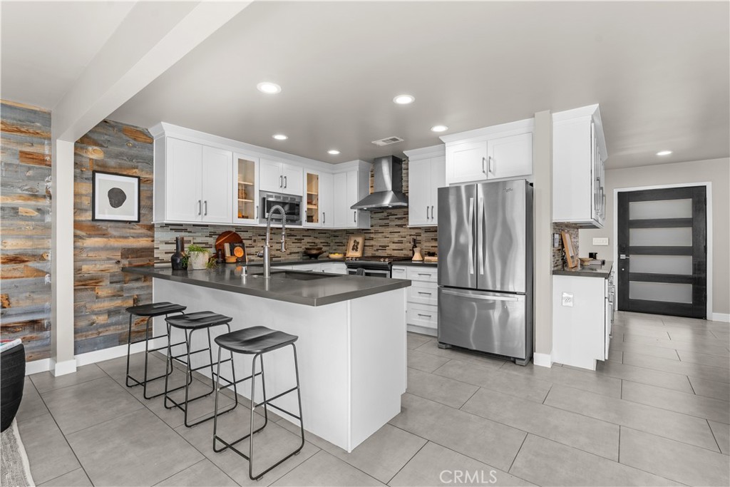 Kitchen - 2103 Continental, Costa Mesa CA 92627 - photo 8