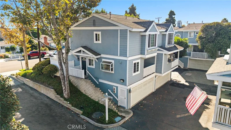 211 Saybrook, Costa Mesa, CA 92627