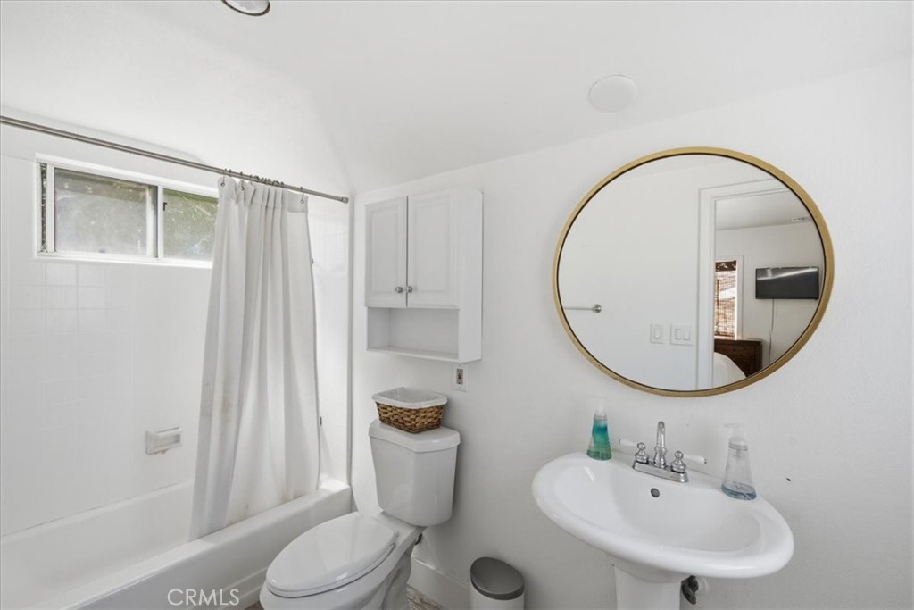 2113 Federal Avenue, Costa Mesa CA 92627 - photo 12