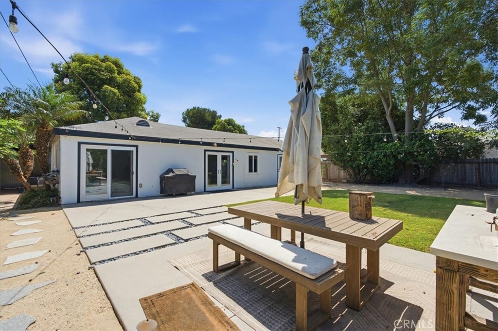 2113 Federal Avenue, Costa Mesa CA 92627 - photo 15