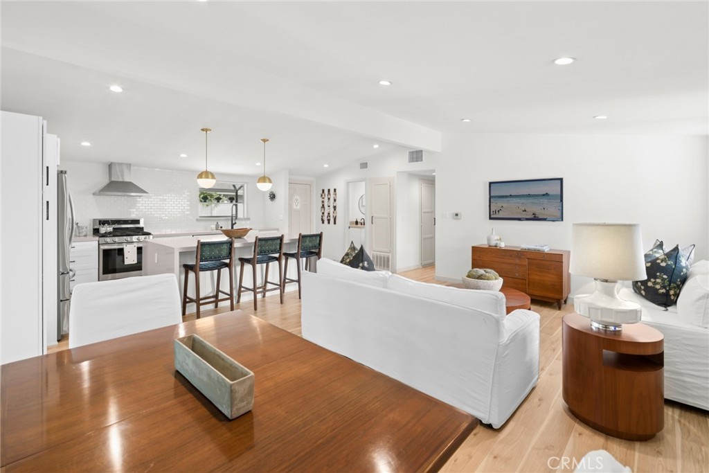 2127 College Avenue, Costa Mesa CA 92627 - photo 5