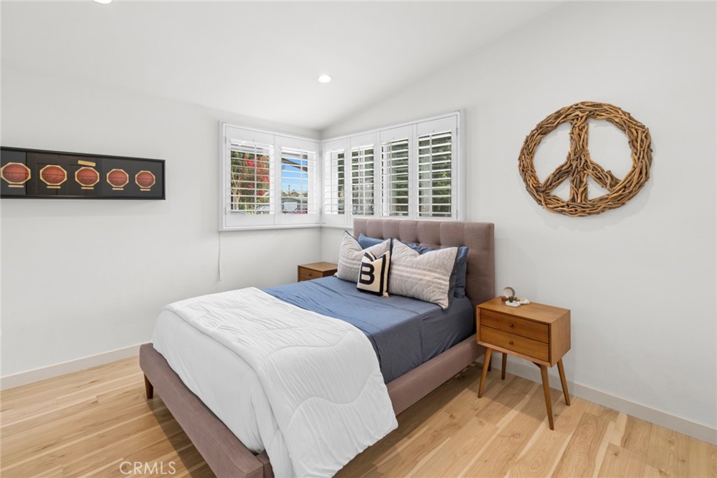 2127 College Avenue, Costa Mesa CA 92627 - photo 9