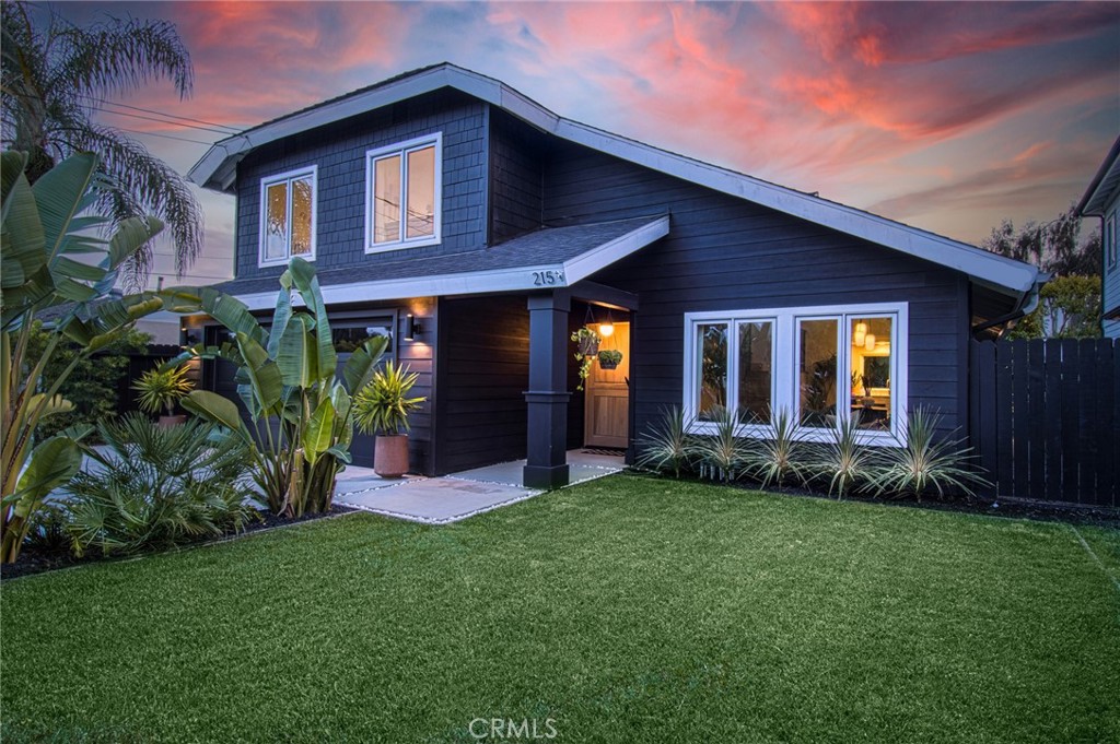 215 E 20th Street, Costa Mesa CA 92627 - photo 1