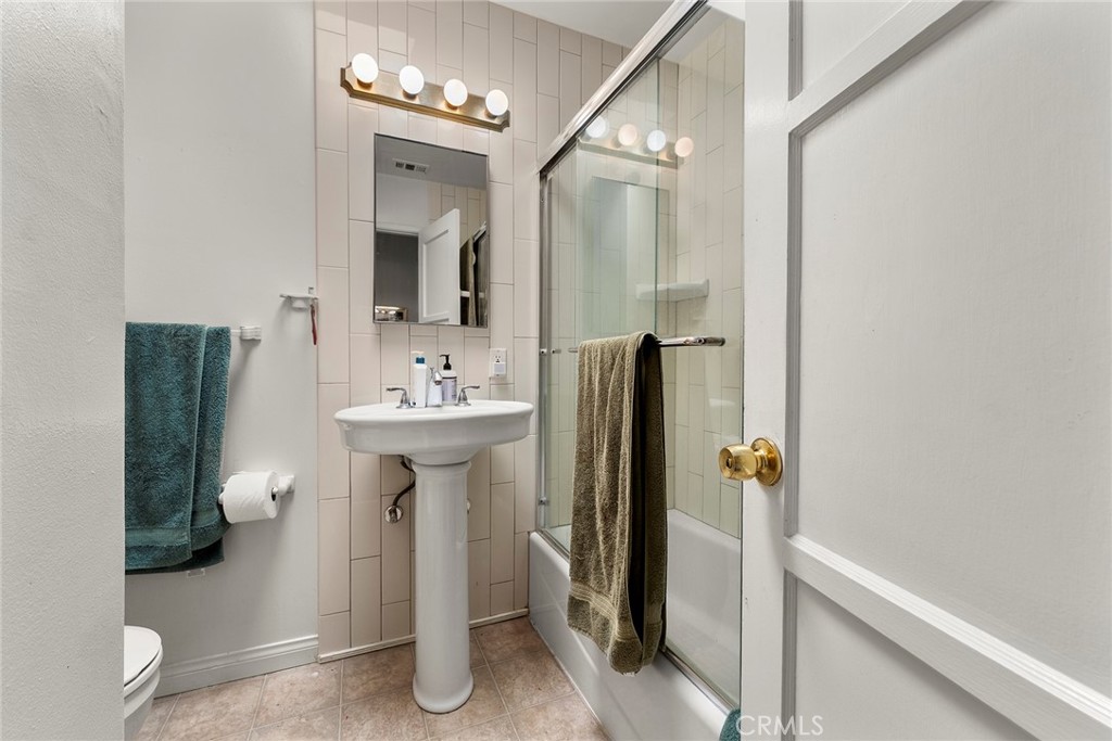 Unit A - Hall Bathroom - 2150 Rural Lane, Costa Mesa CA 92627 - photo 23