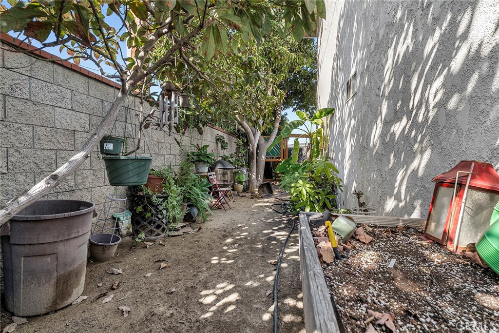 Unit B - Exterior Area - 2150 Rural Lane, Costa Mesa CA 92627 - photo 53