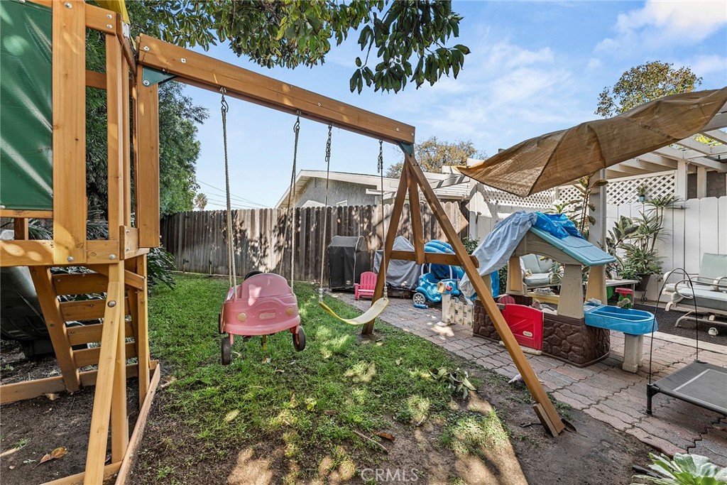 Unit B - Exterior Area - 2150 Rural Lane, Costa Mesa CA 92627 - photo 54
