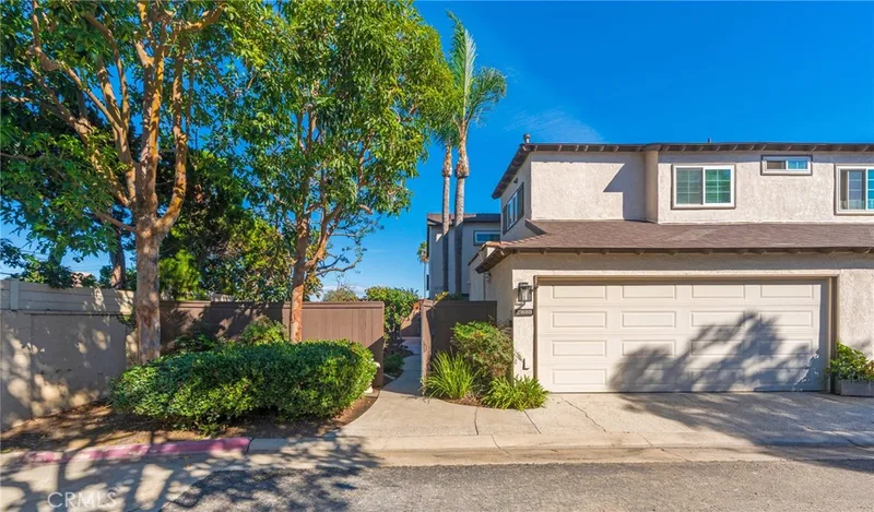 2168 San Michel E B, Costa Mesa