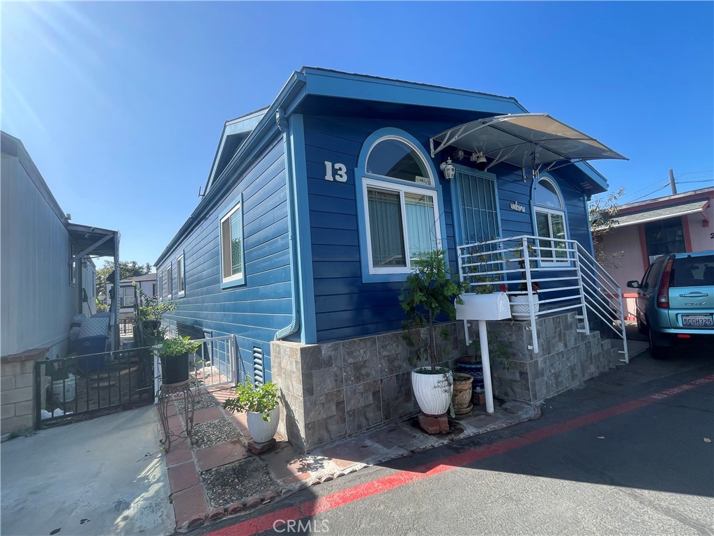 2191 Harbor 13, Costa Mesa CA 92627 - photo 2