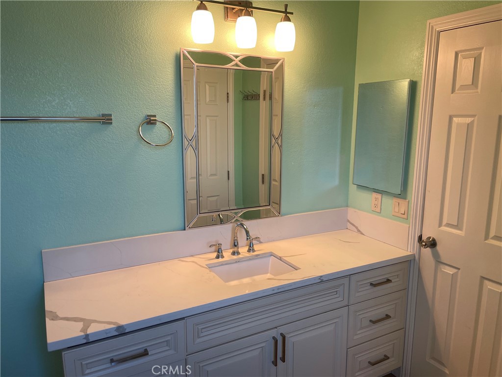 2191 Harbor 13, Costa Mesa CA 92627 - photo 27