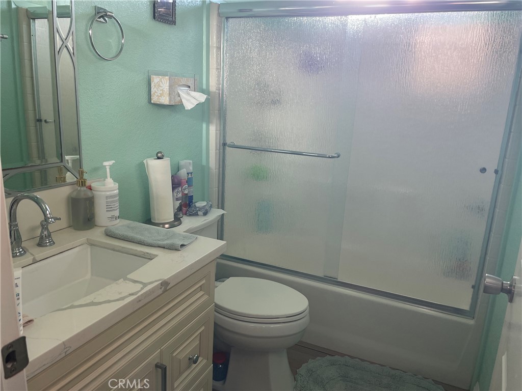 2191 Harbor 13, Costa Mesa CA 92627 - photo 32