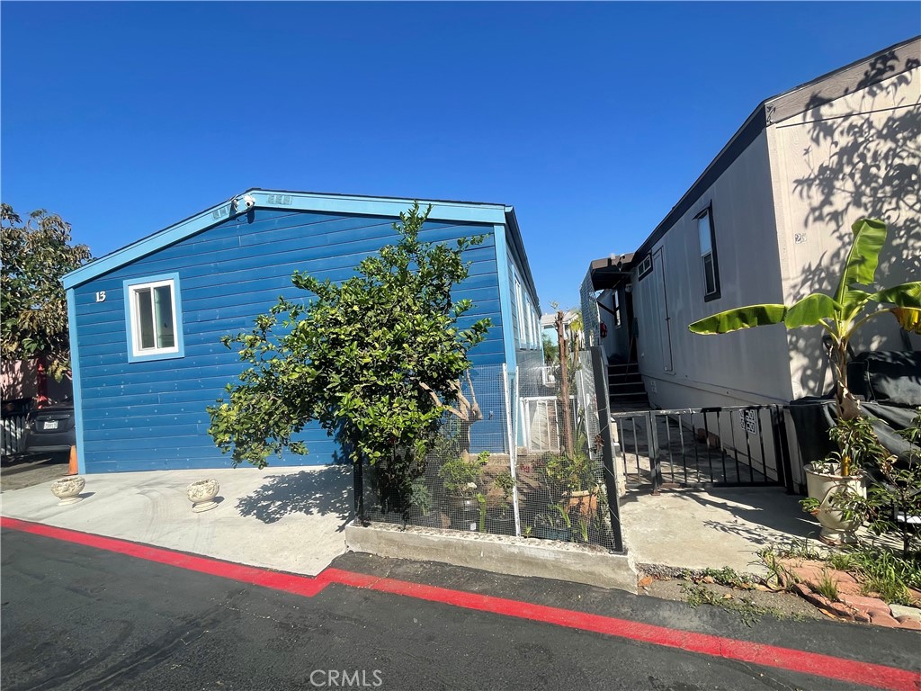 2191 Harbor 13, Costa Mesa CA 92627 - photo 46